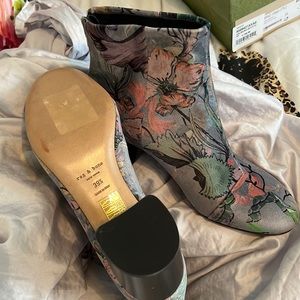 Rag and bone boots 8.5 velvet floral